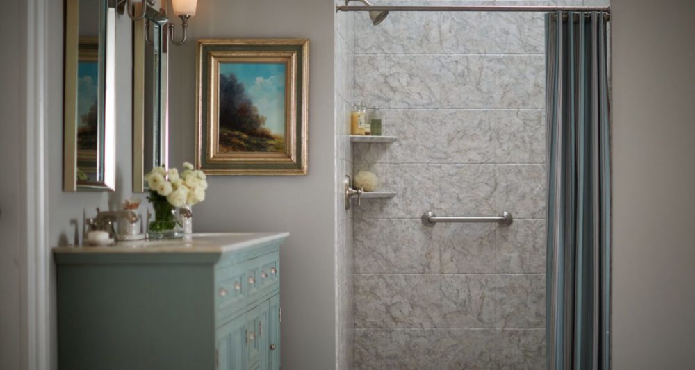 PG_CustomBarrierFree_Champagne_12x12Stone_TeakSeat_BN_Gray23-1440x768