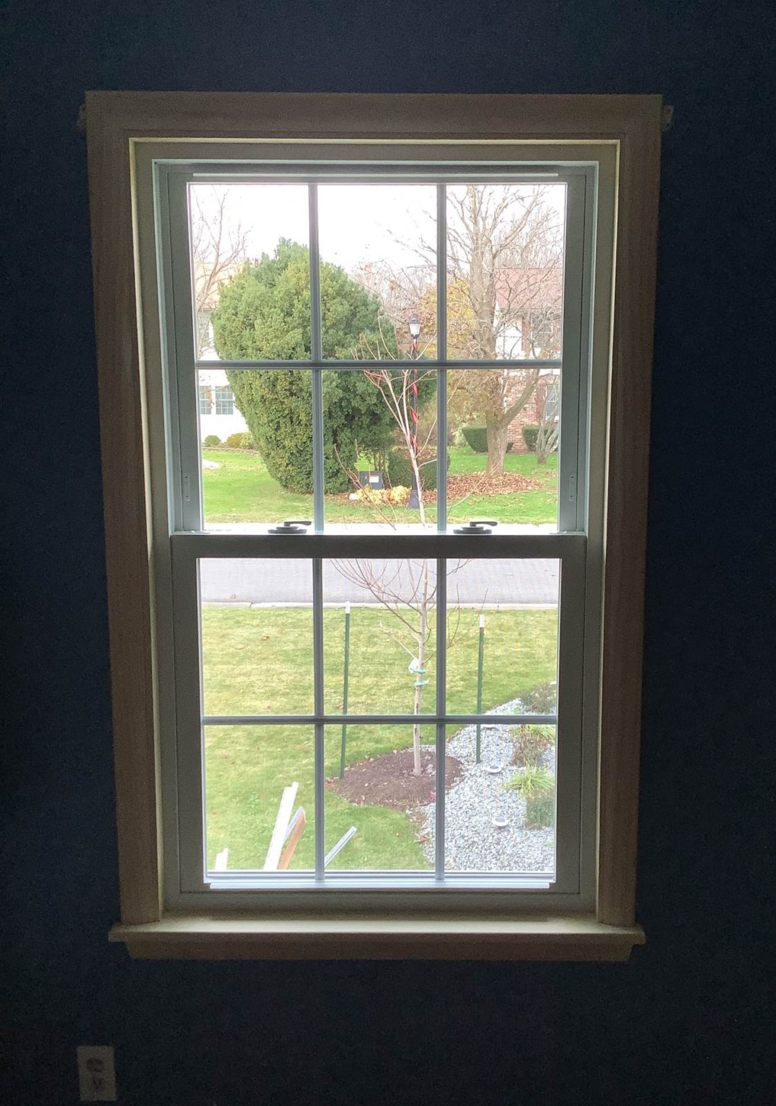 Double Hung Window With Grids