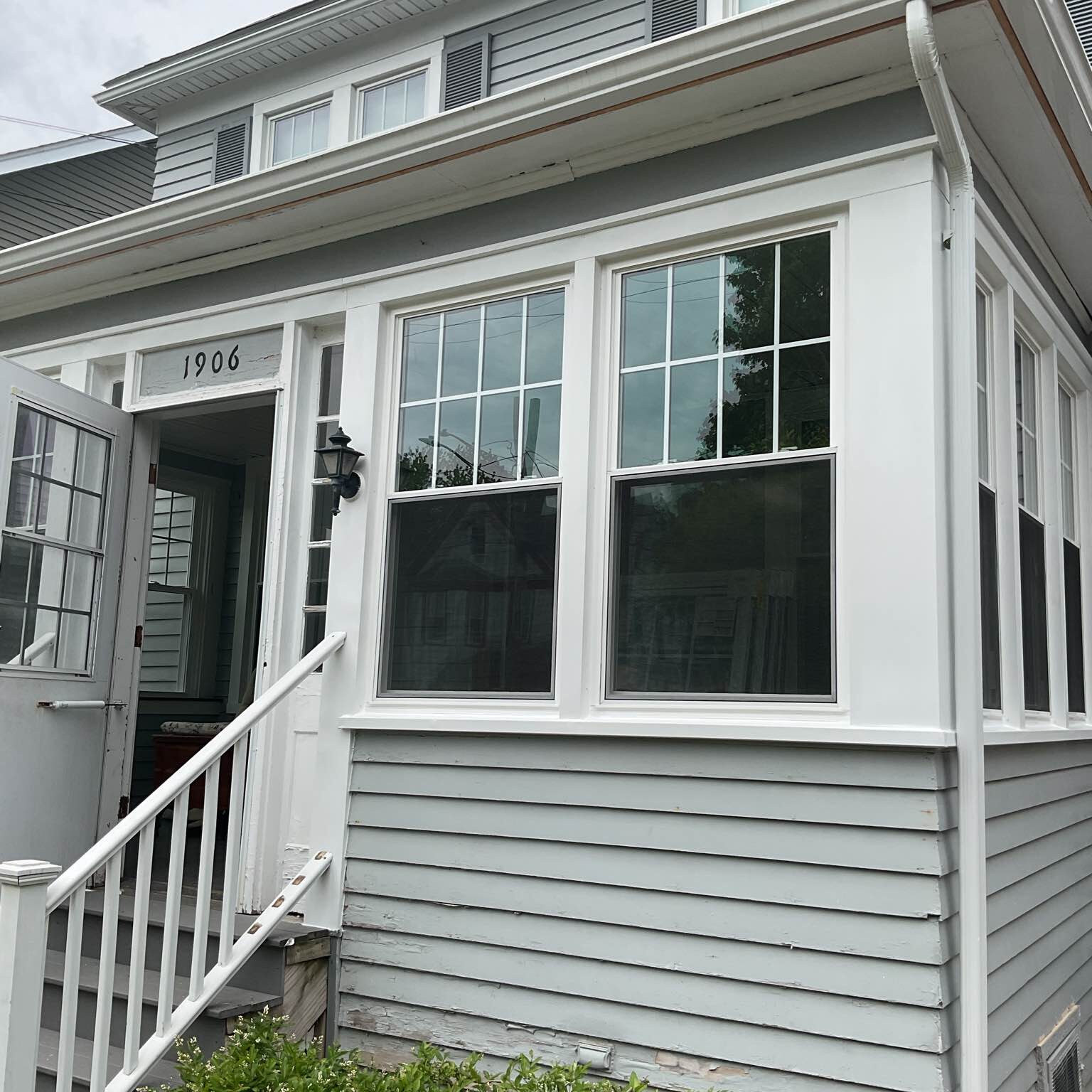 Double hung windows installed in a Utica, NY, home by New York Sash
