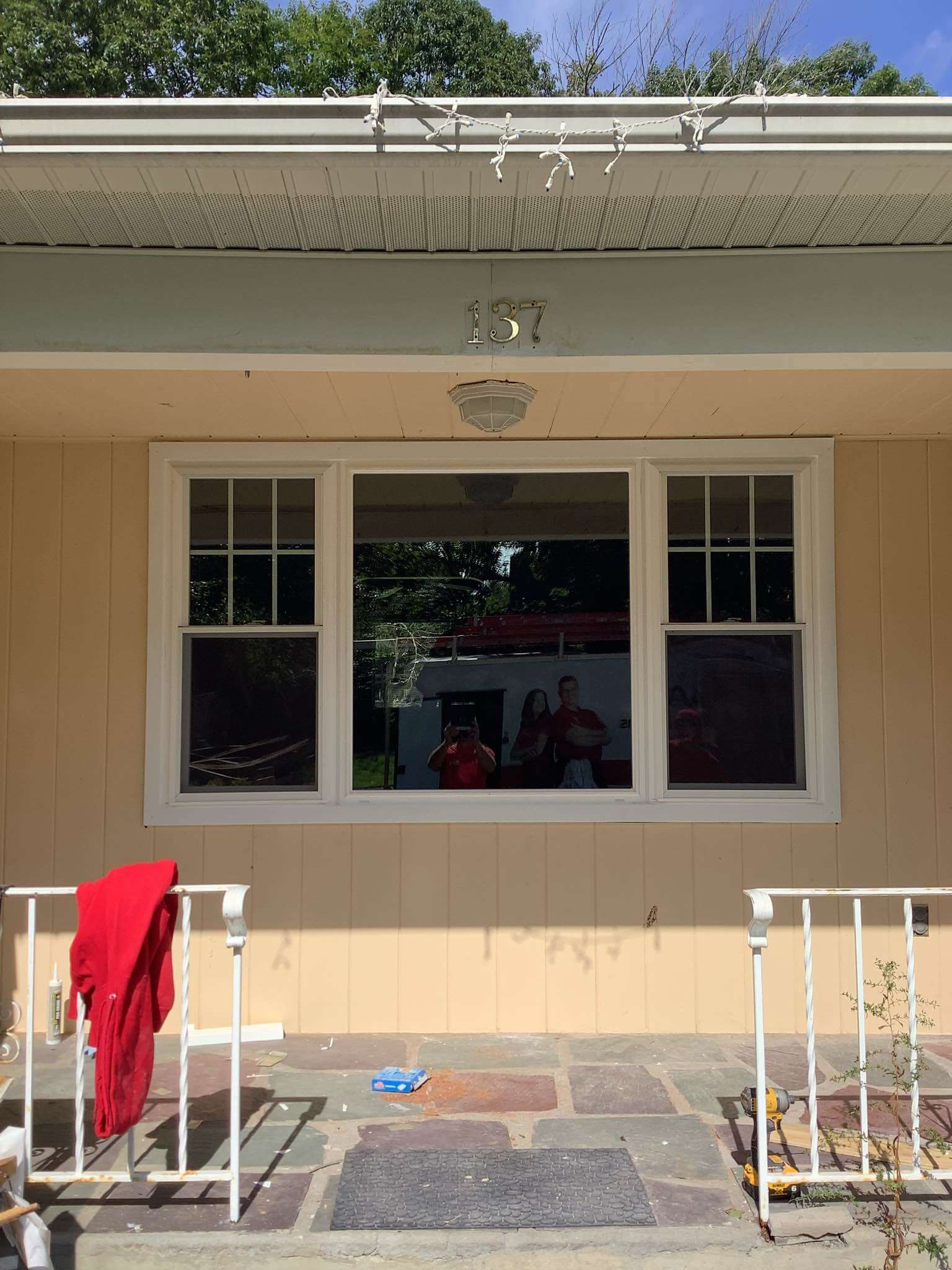 double hung window with grids