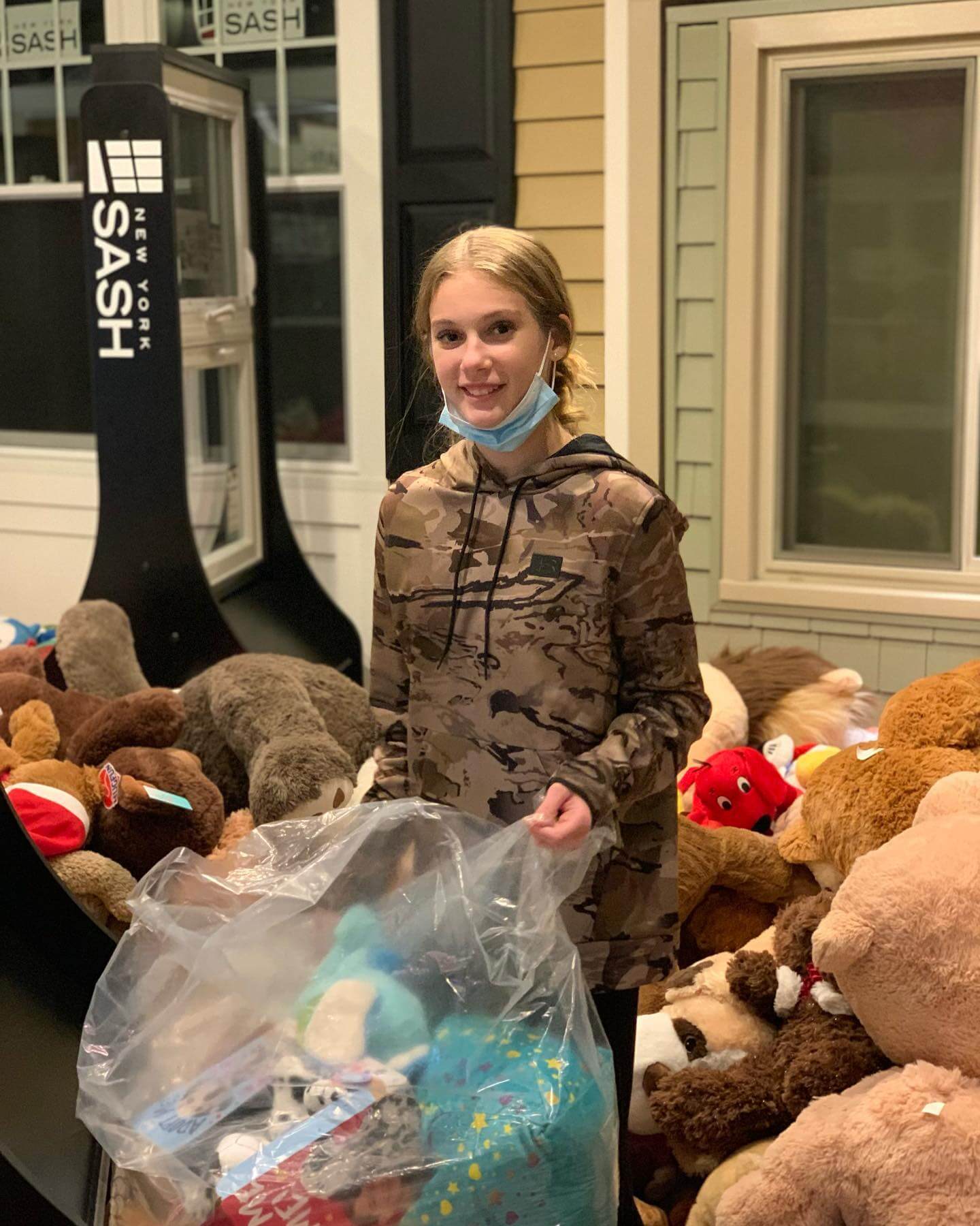 Volunteer at New York Sash