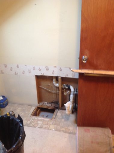 Bath wall mount plumbing