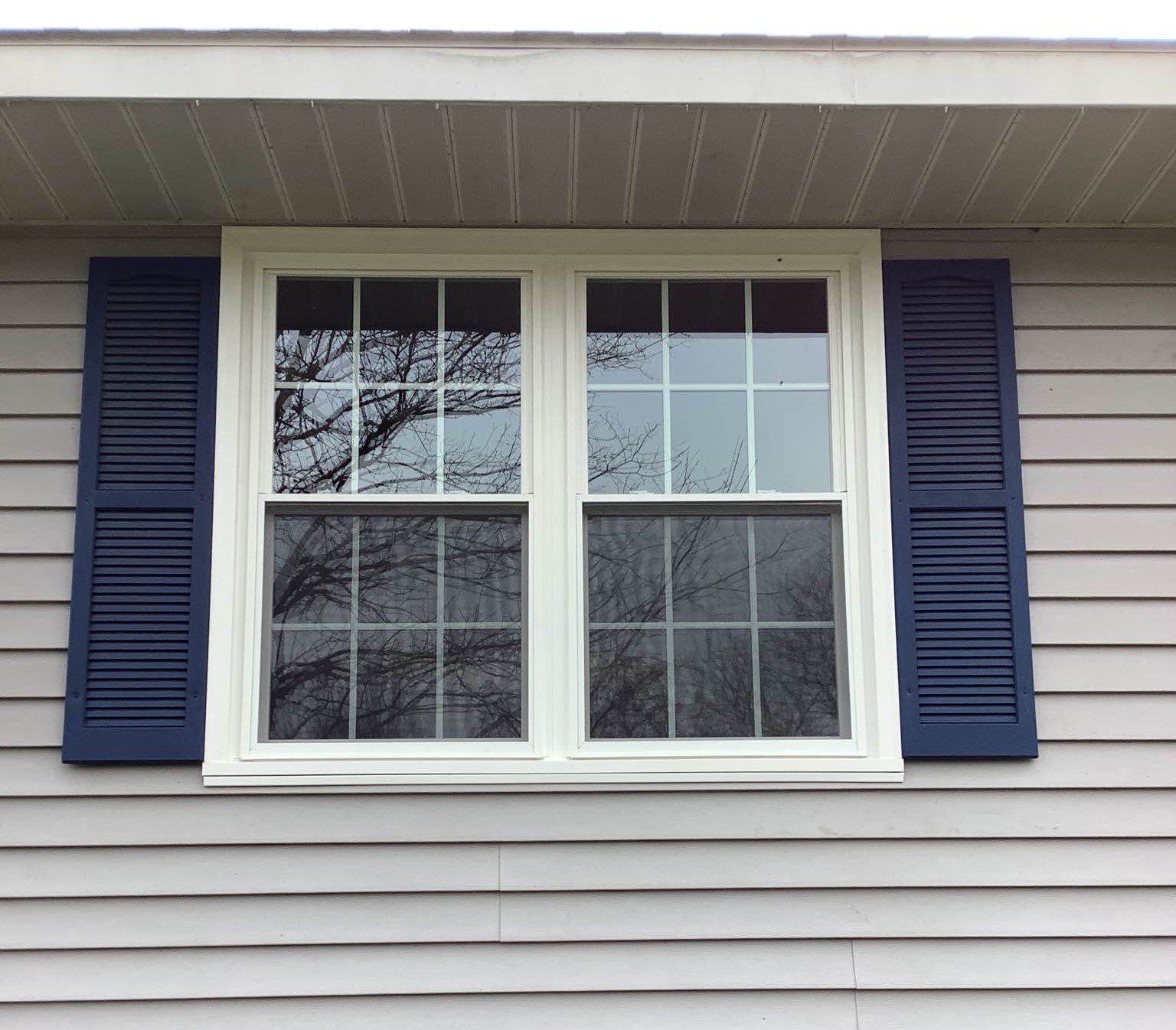 Factory Mulled Double Hung Windows With Contour Grids